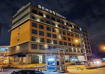 SEM9 Senai ''Formerly Known as Perth Hotel"