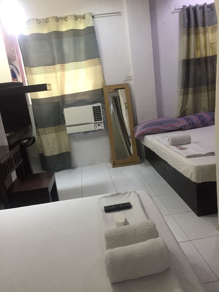 Ellen's Resort Annex