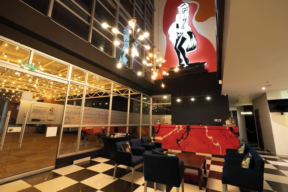 Pop Art Hotel Tocancipá y Centro de Convenciones