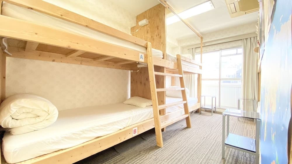 GUEST HOUSE B's Five II - Hostel