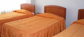 Hostal Business Inn & Mystic Suite