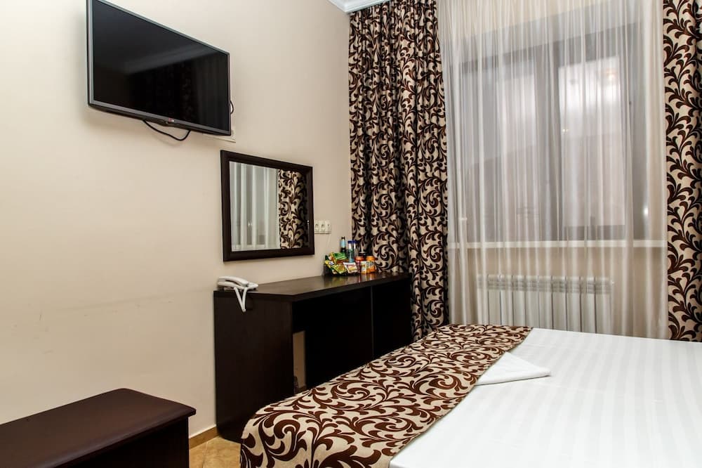 Marton Cherepovetskaya