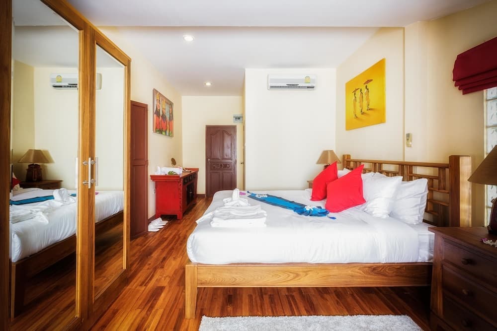 Boujis Boutique Resort