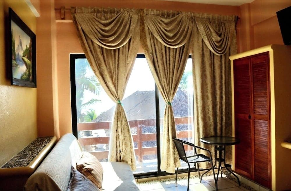 Hotel Marbella Playa Larga