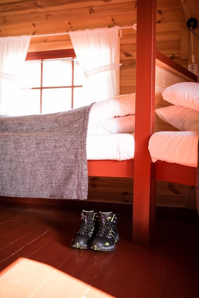 Vestvatn - Arctic Cabins