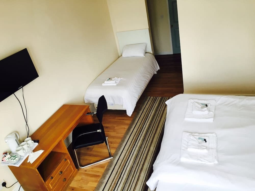 The Tudor House Hotel