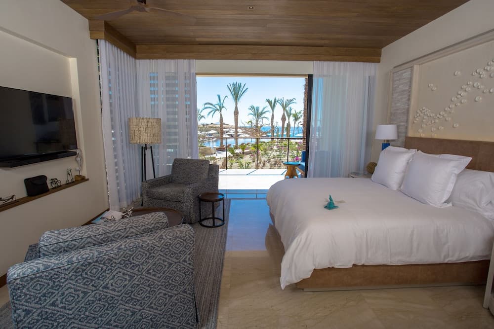Chileno Bay Resort & Residences, Auberge Collection