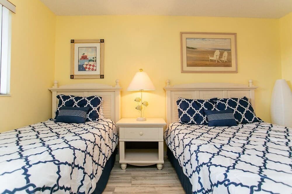 Hibiscus Resort D 2 Bedroom Condo by MCM