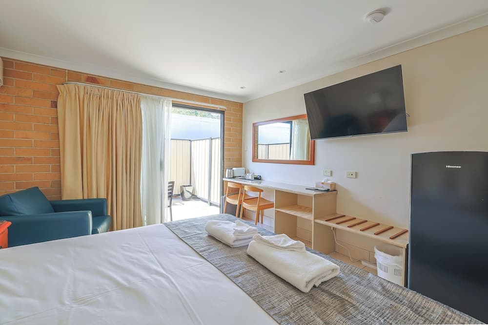 Emerald Central Palms Motel