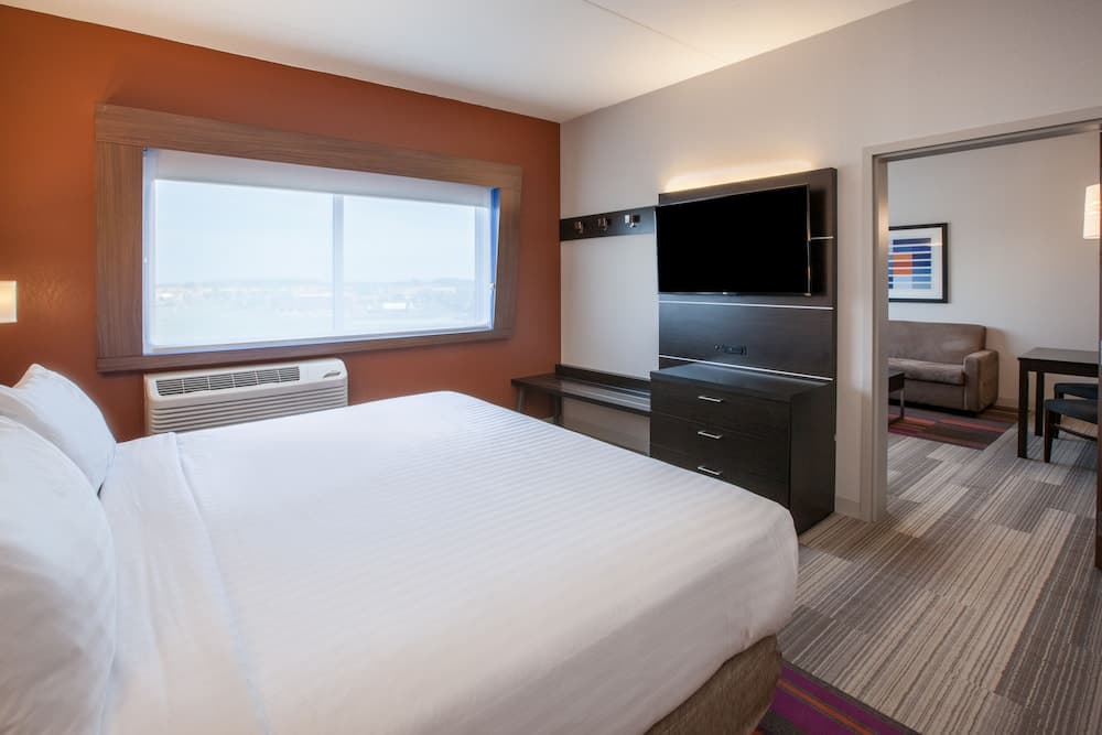 Holiday Inn Express & Suites Indianapolis NE - Noblesville by IHG