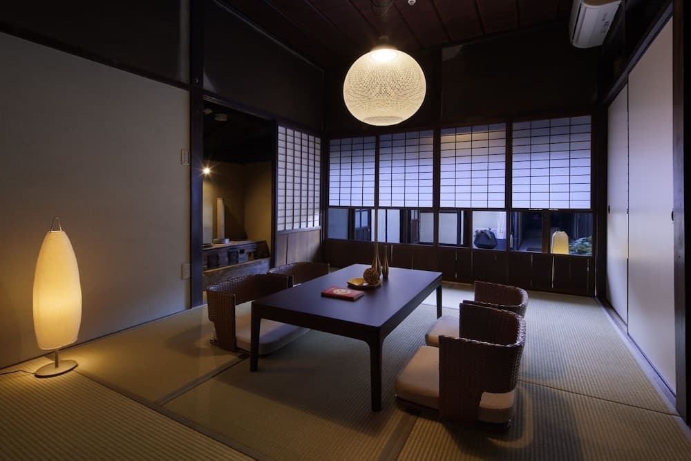 NIPPONIA Sasayama Castle Town Hotel