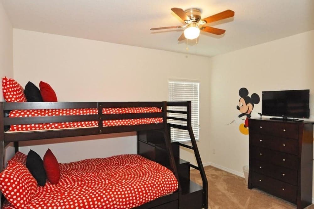 227 Watersong House 5 Bedroom by Florida Star