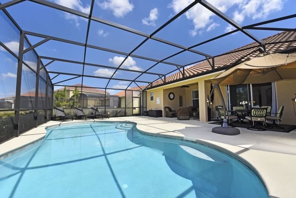4079 Solterra Townhome 5 Bedroom by Florida Star