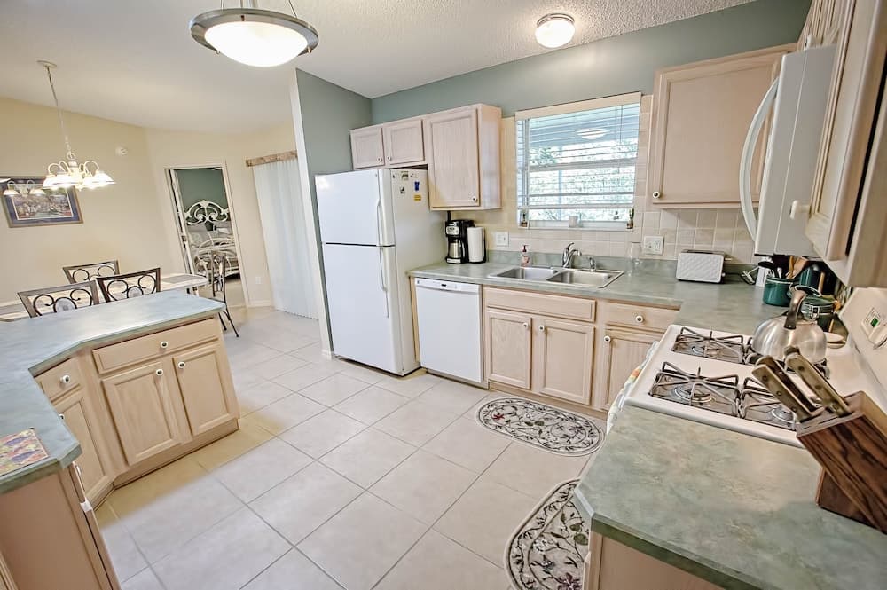 Butler Court Home 2 Bedroom by The VIR Group