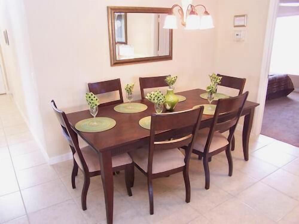 876 Sandy Ridge House 5 Bedroom by Florida Star