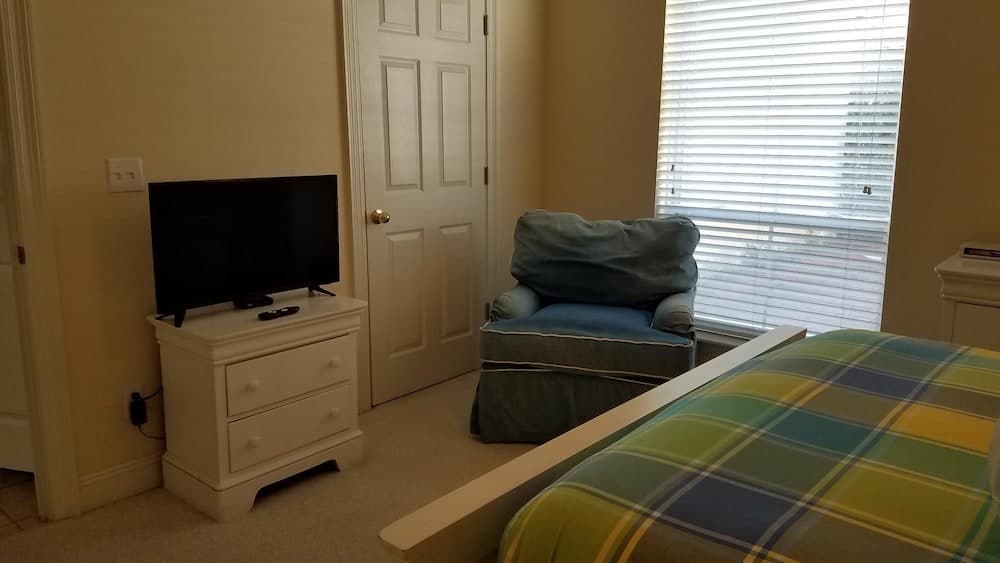 Captiva 3 Bedroom Apartment by BnD