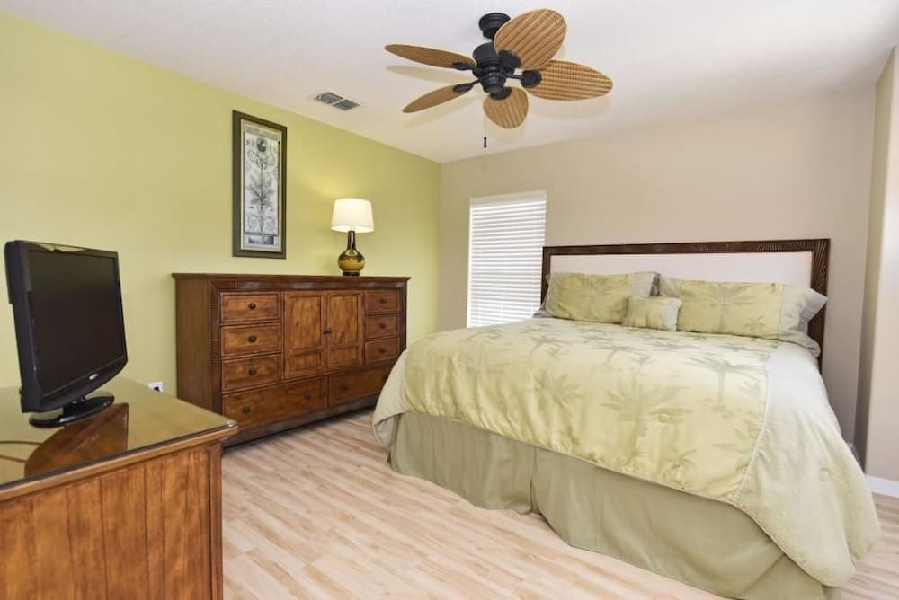 112 Watersong House 6 Bedroom by Florida Star