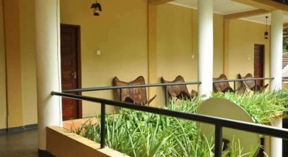 Sujatha Tourist Rest