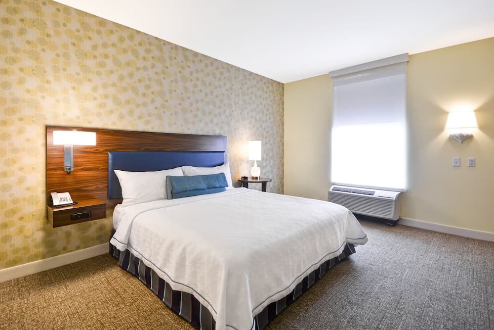 Home2 Suites by Hilton Dallas Addison