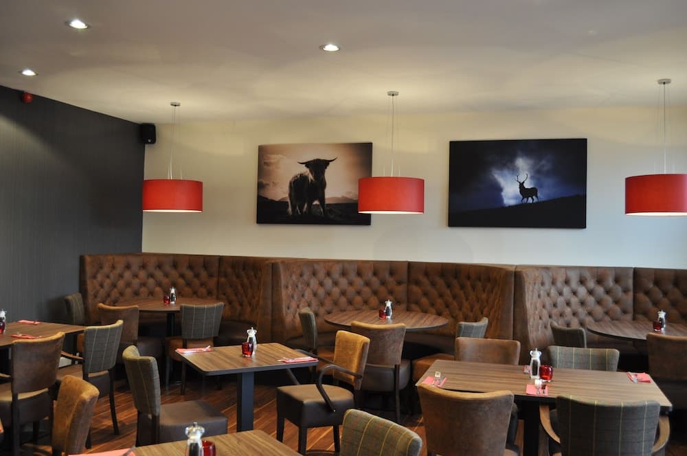 The Douglas Arms Hotel