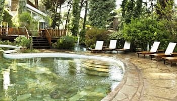 Carilo Village Apart Hotel & Spa