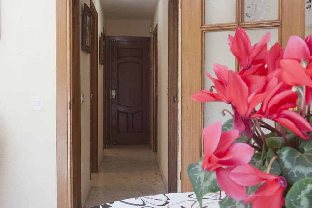 Malaga 101679 3 Bedroom Apartment By Mo Rentals