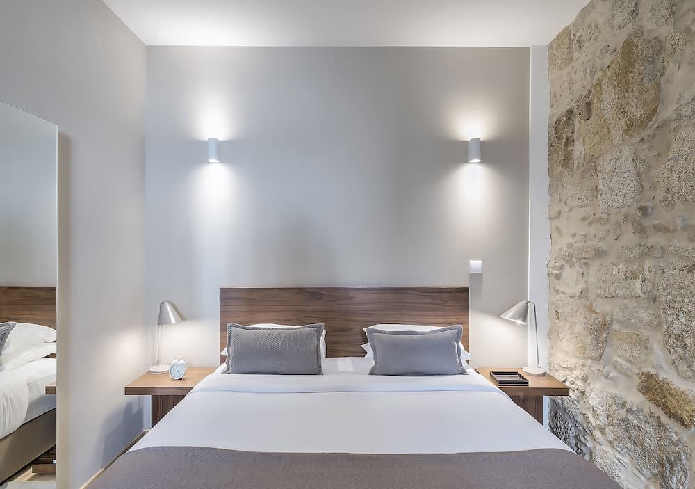 Oporto Street Sá de Noronha