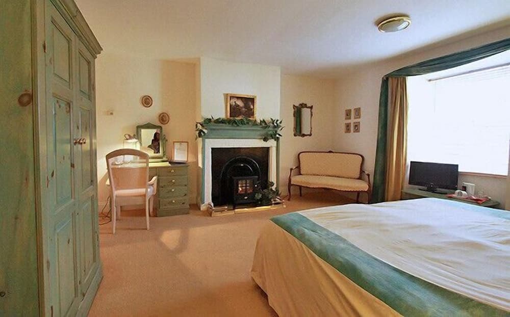 Centre of Britain Hotel & Restaurant