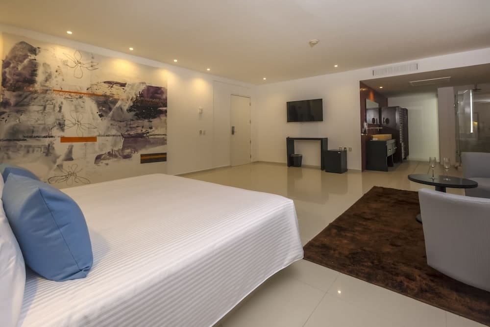 In Fashion Hotel & Spa