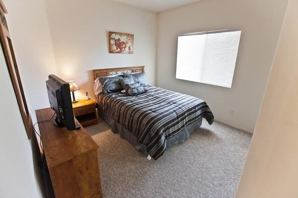 Keep It Simple By Signature Vacation Rentals