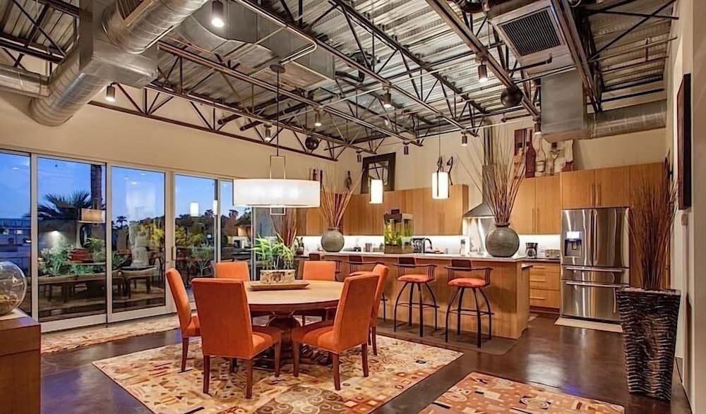 Urban Living By Signature Vacation Rentals