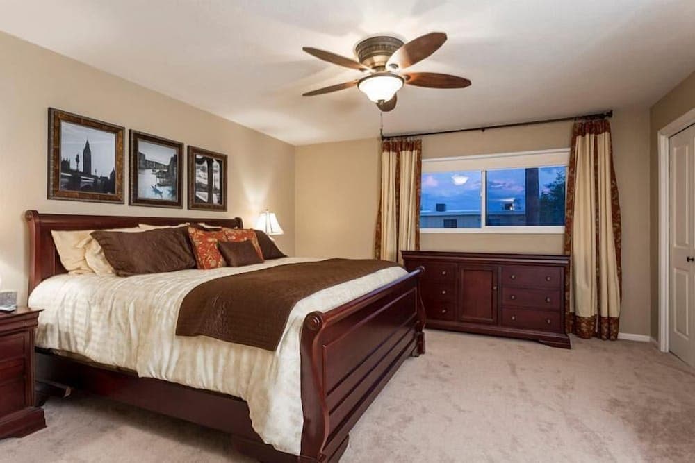 Top Notch By Signature Vacation Rentals