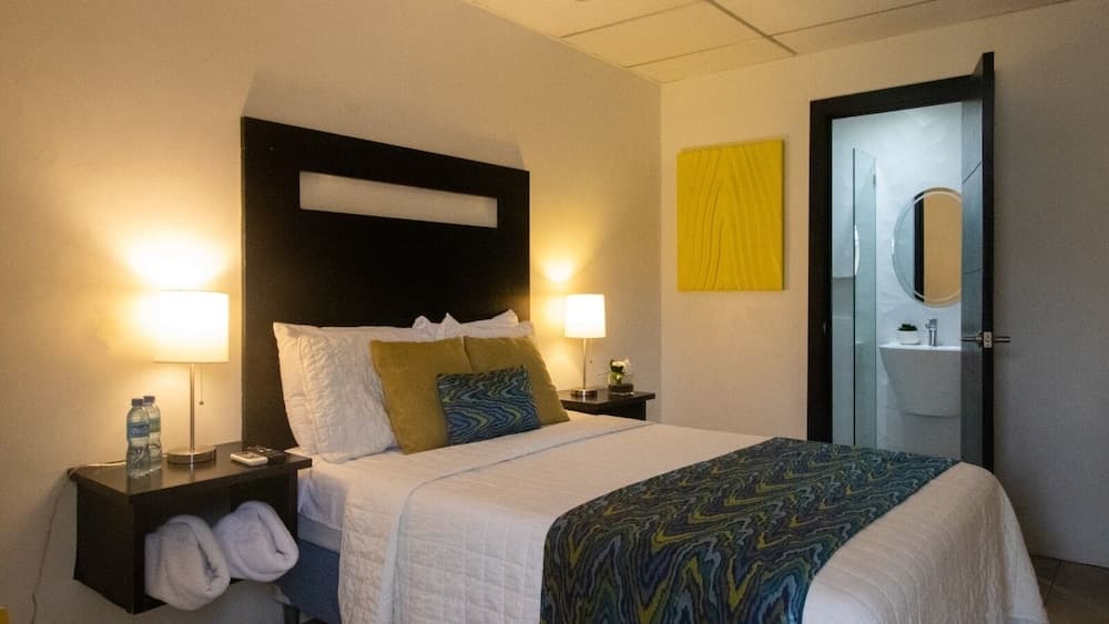 Izalco Hotel & Beach Resort