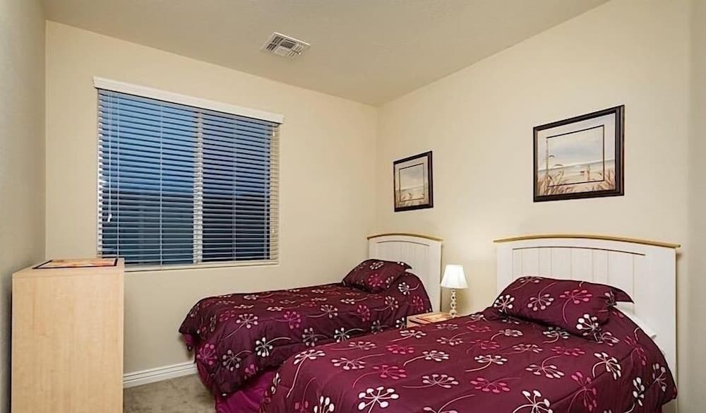 Pleasant Surprise By Signature Vacation Rentals