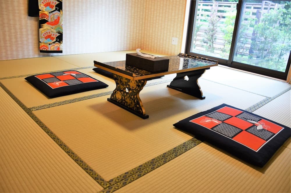 Japanese style hotel FUKUROU TEI