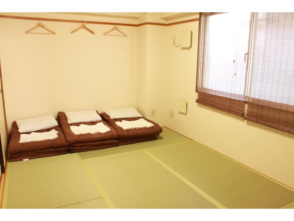 T&K Hostel Kobe Sannomiya East