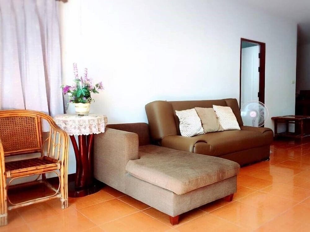 Hua Hin Home 66 Pool Villa