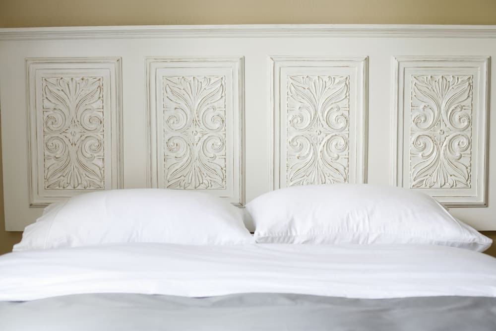 Iron Kettle Bed and Breakfast