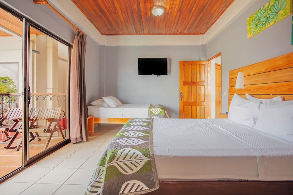 Fortuna Downtown Boutique