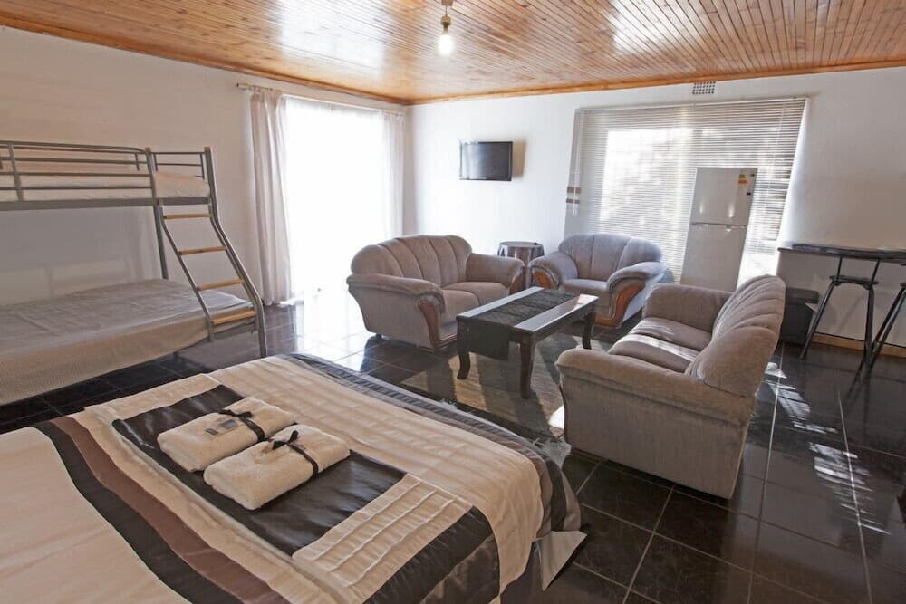 EaglesNest Bed and Breakfast