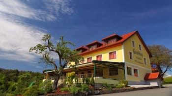 Gasthof zum Moosmann - Familie Pachernigg