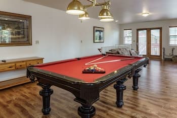 Inside Yosemite Spring Wonderland