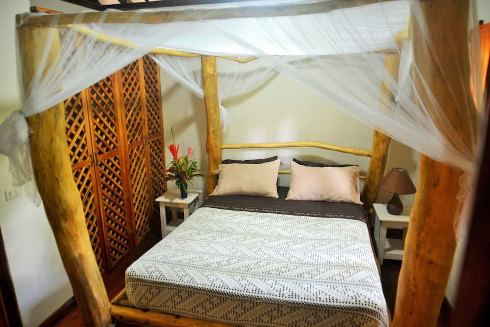 Pachamama Jungle River Lodge