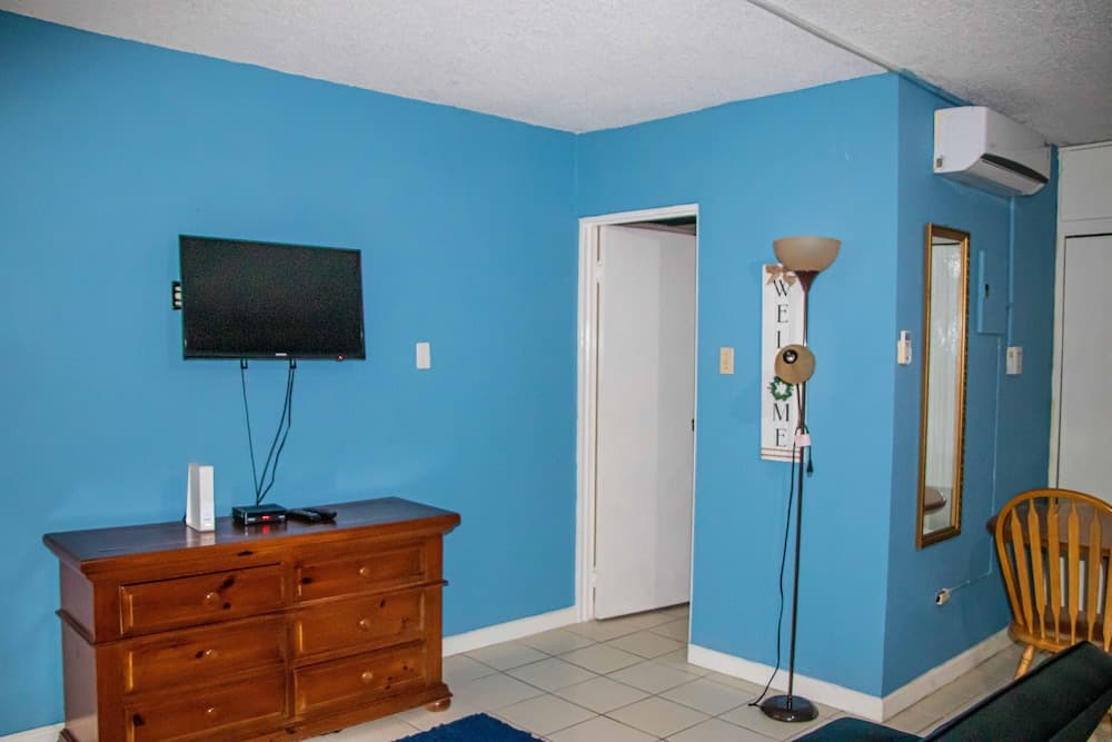 Seawind On the Bay - Apartments