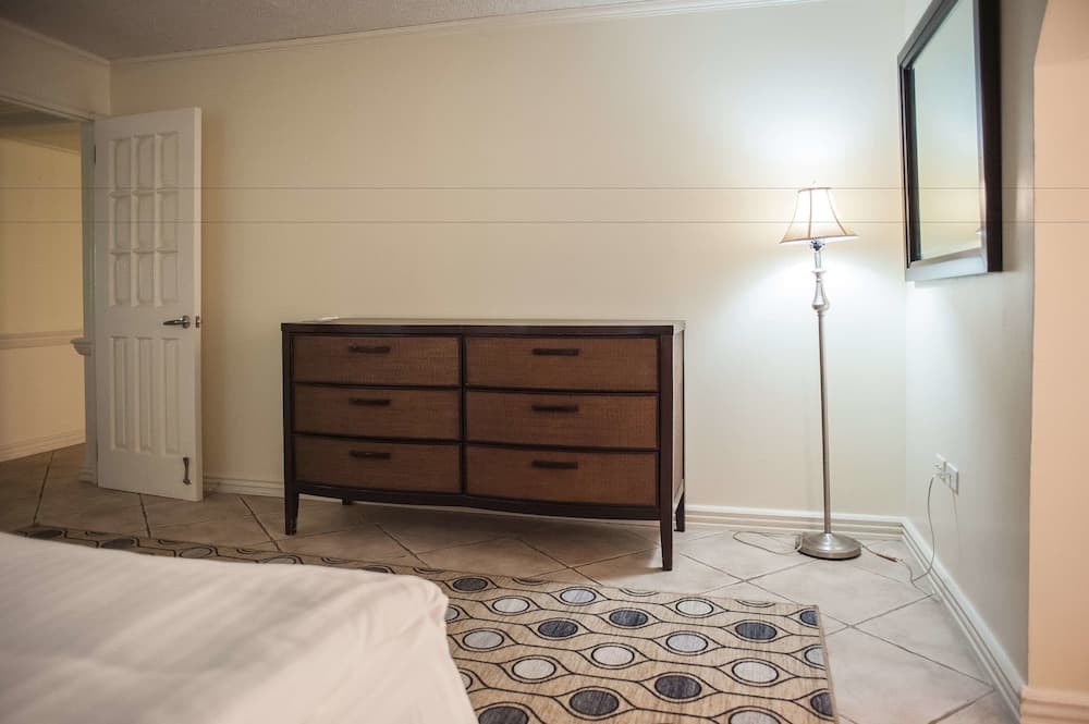 Seawind On the Bay - Apartments