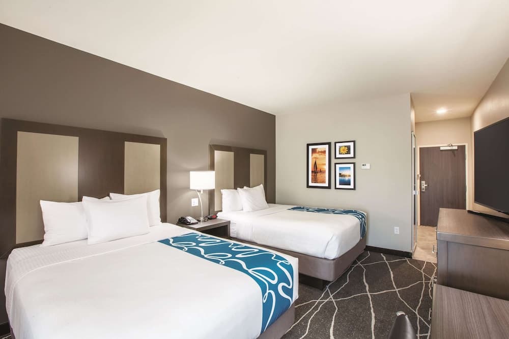 La Quinta Inn & Suites by Wyndham Tulsa Broken Arrow