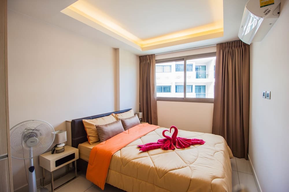 Laguna Beach Resort 1 by PSR ASIA