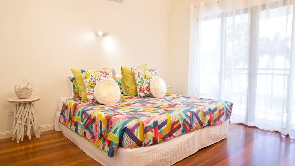 Absolute BeachFront Bliss @ Newell Beach