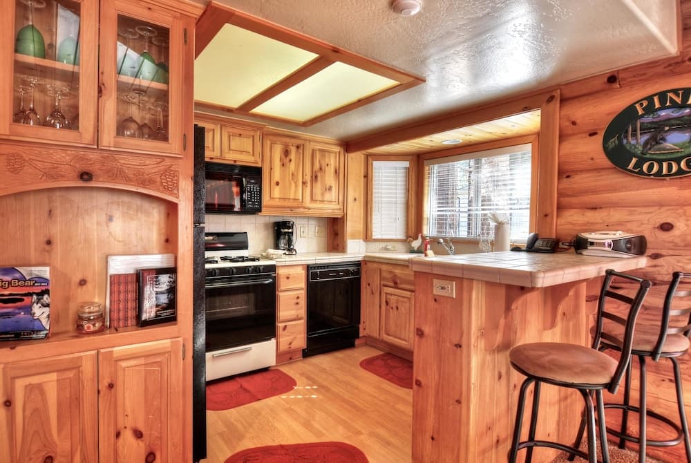 No 16 Pine Lodge Outdoor Spa