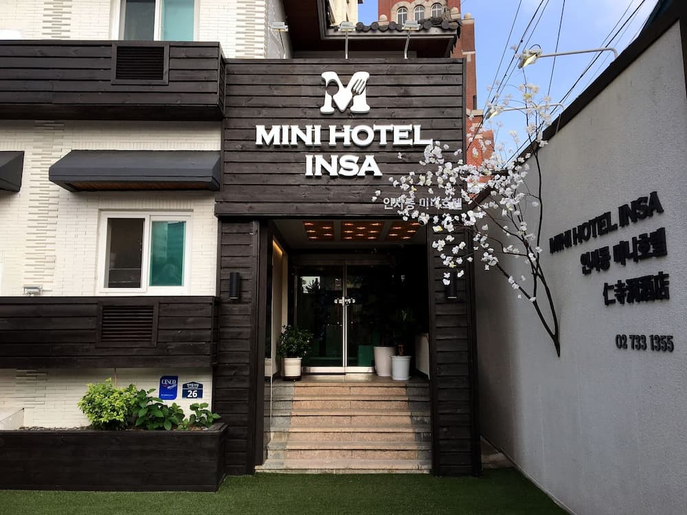 hotel image